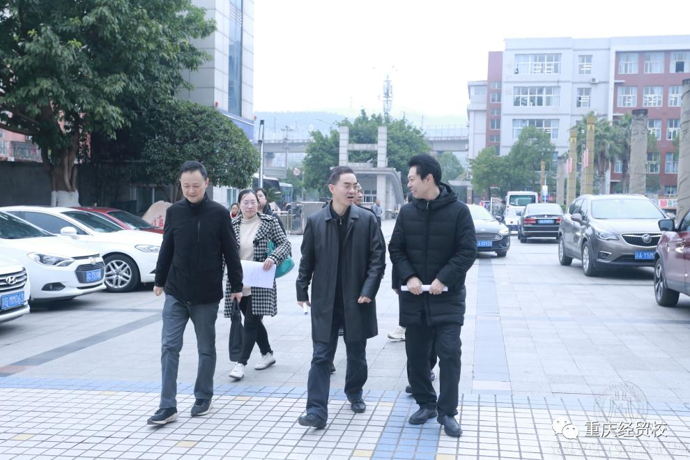 市委农工委副书记文明维一行到我校调研指导工作